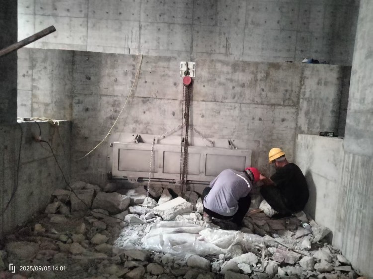 9月 上海冲洗门 750  (1).jpg